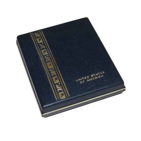 Vintage Military Achievement Gold Medal - Picture 8 of 12